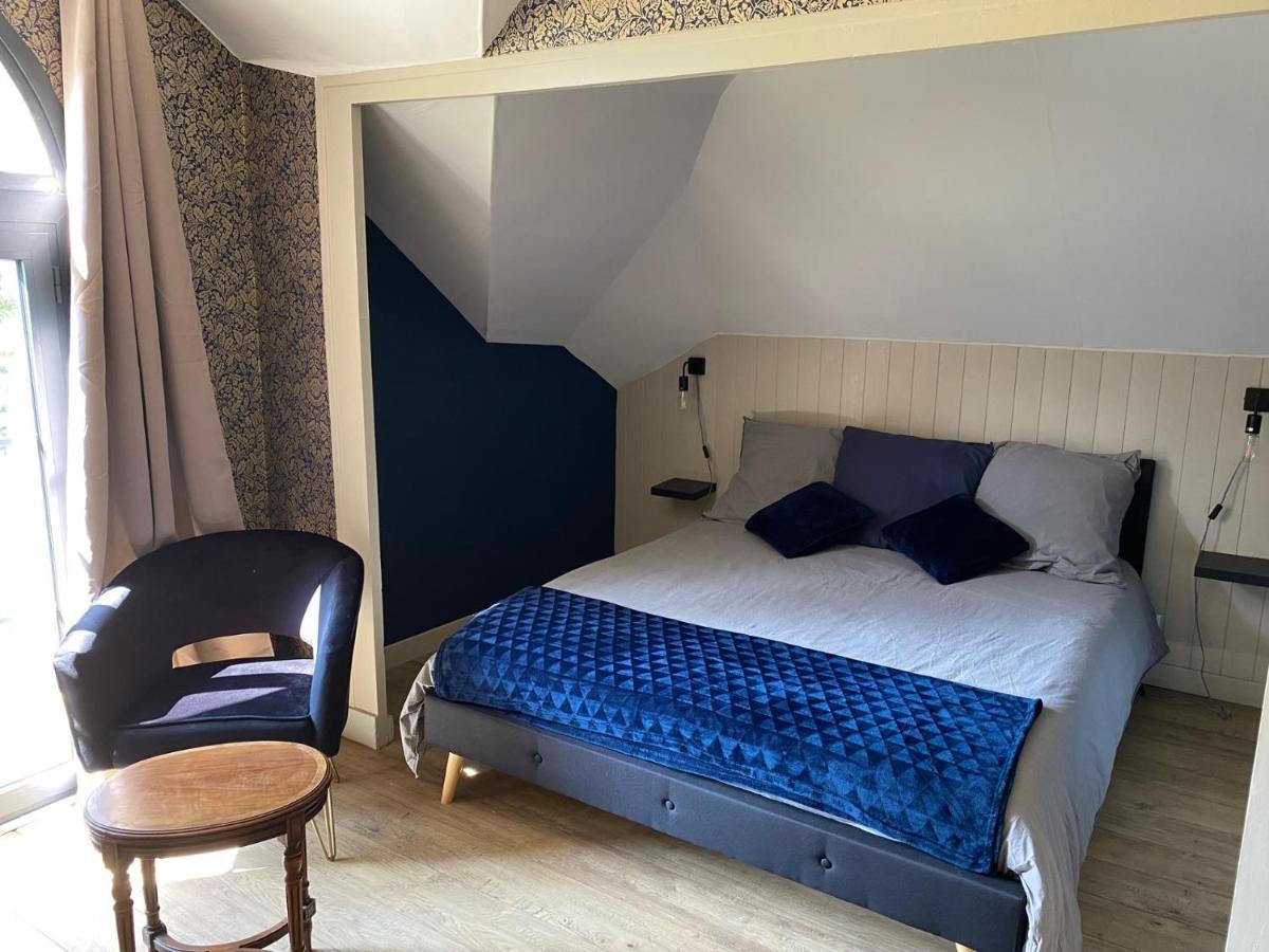 Le Castel De Brehemont Bed & Breakfast Exterior photo
