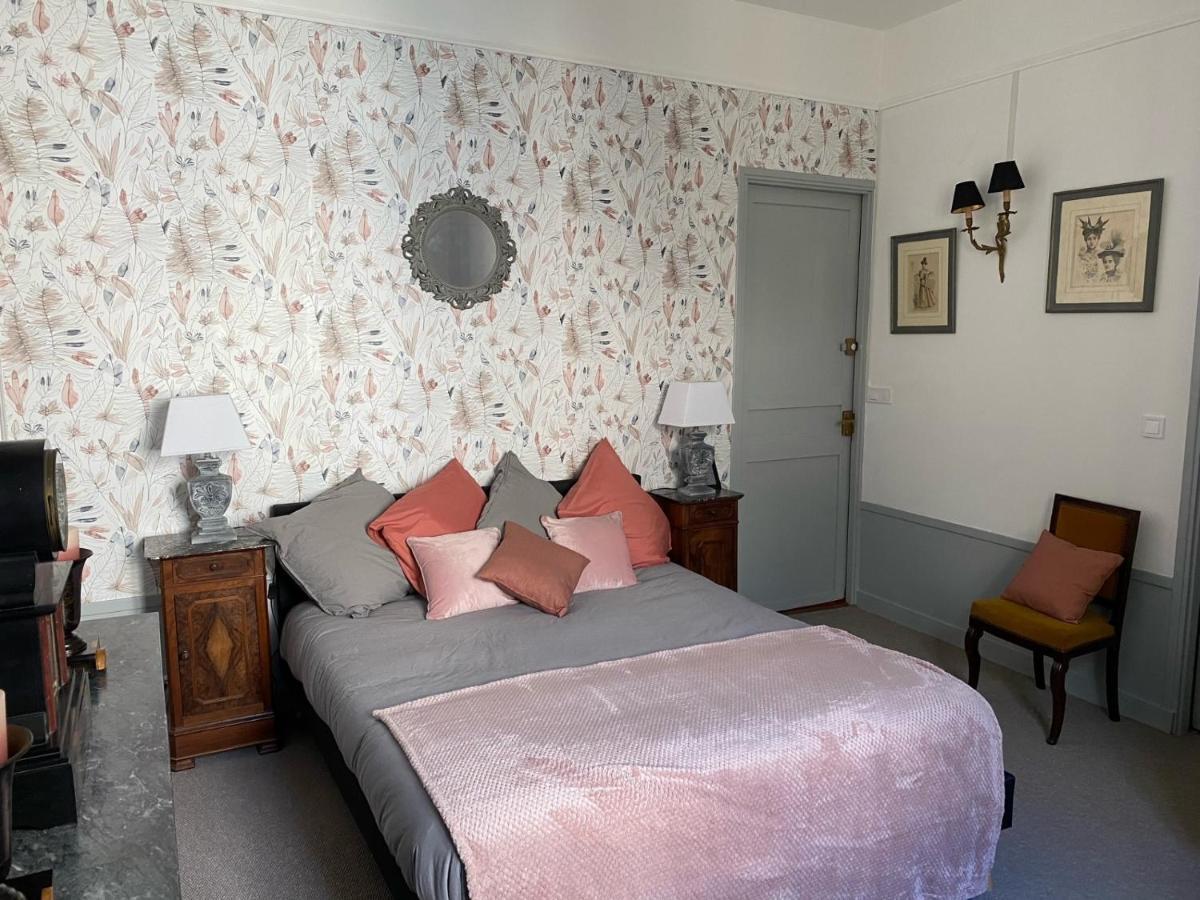 Le Castel De Brehemont Bed & Breakfast Exterior photo